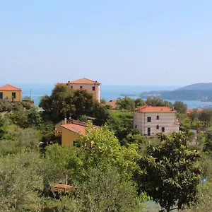 La Civetta Sul Como' Casa vacanze La Spezia
